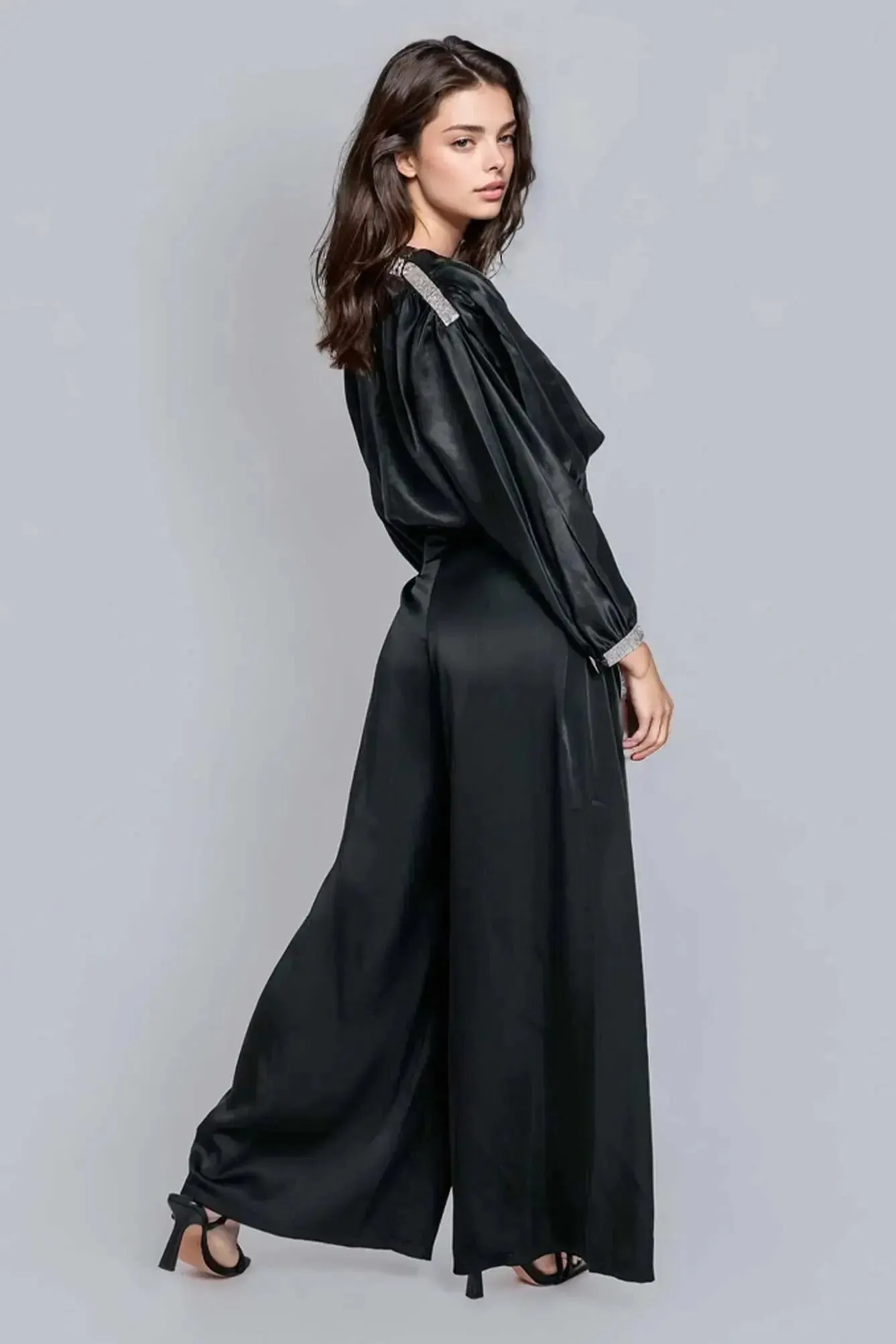 Elegant High-Waisted Pleated Black Palazzo Pants