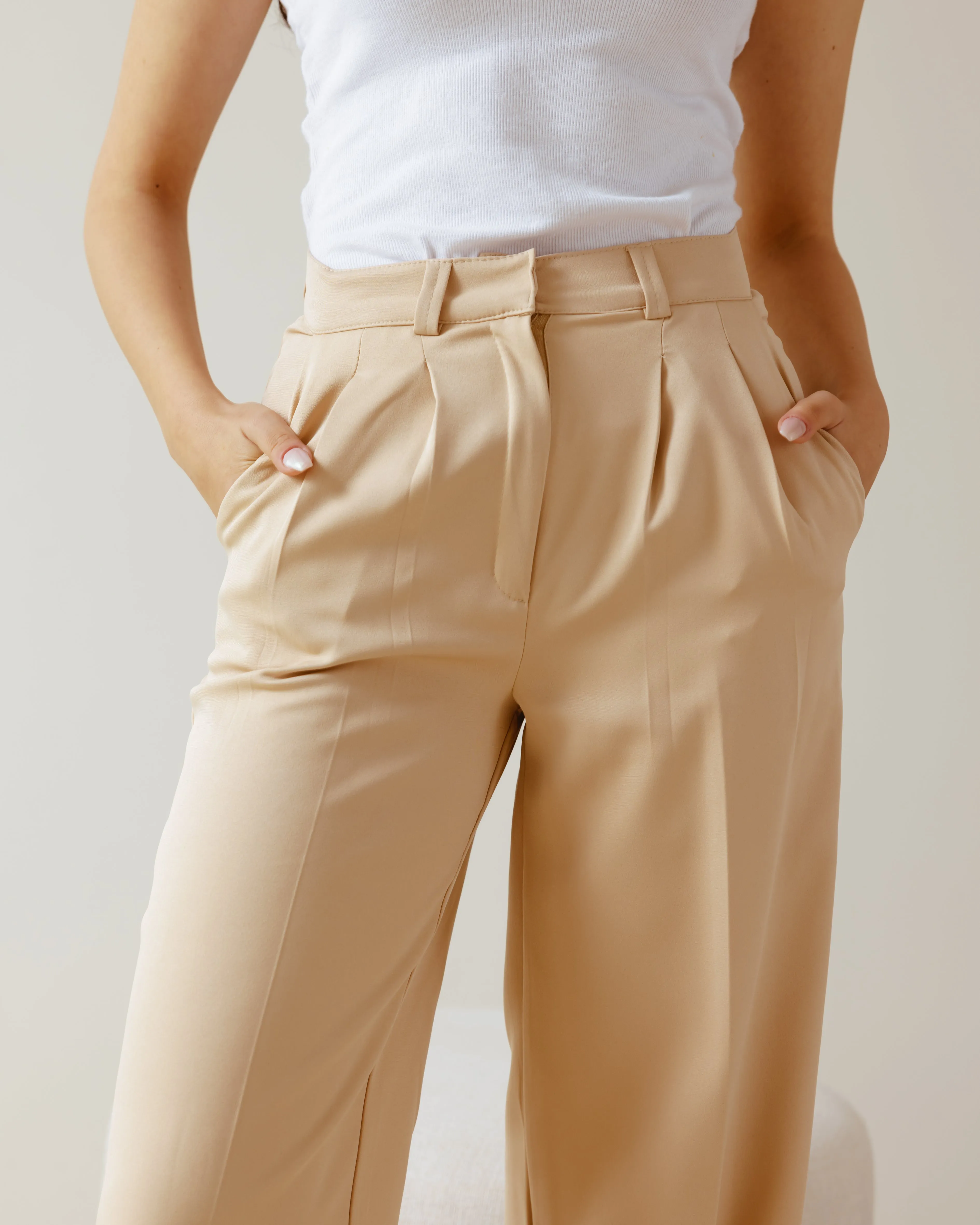 PLEATED WIDE LEG PANTS BEIGE