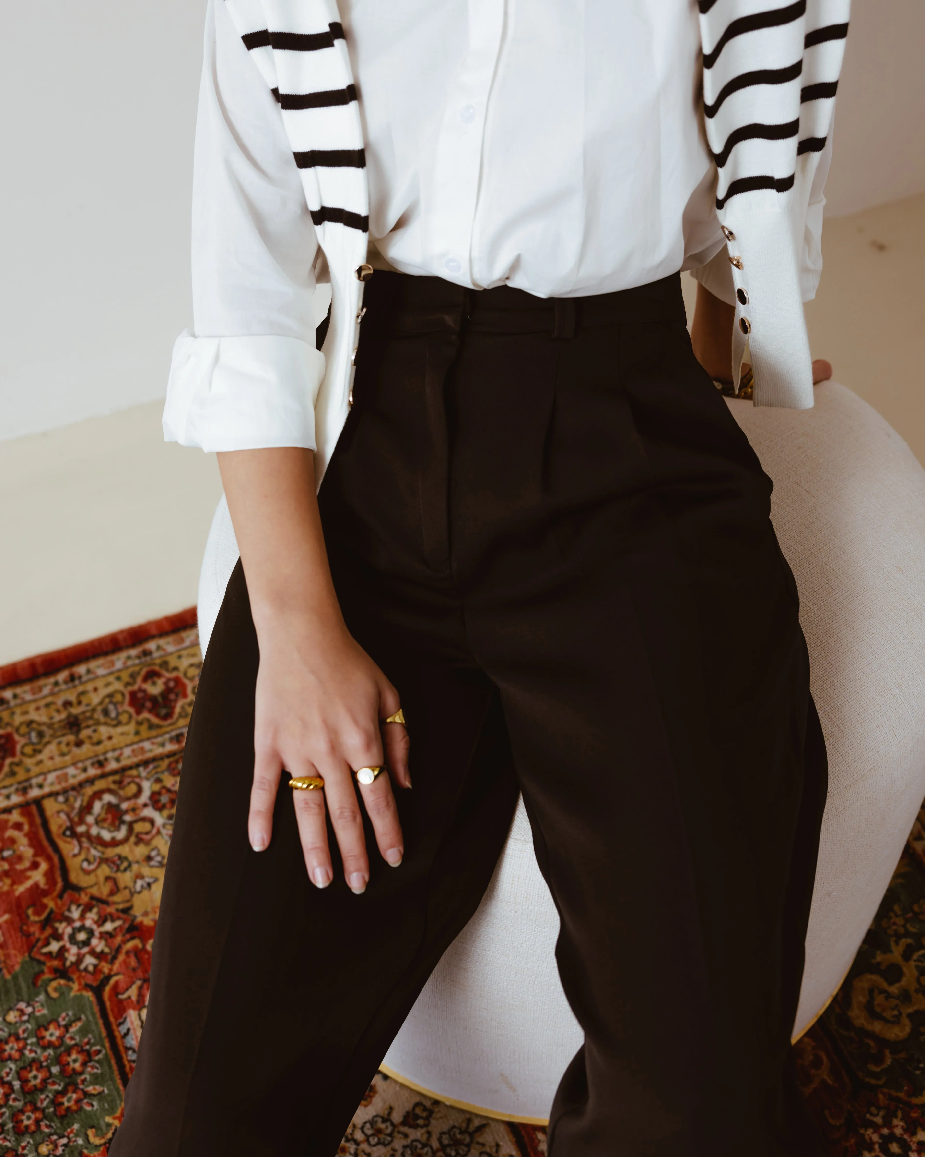 PLEATED WIDE LEG PANTS BLACK