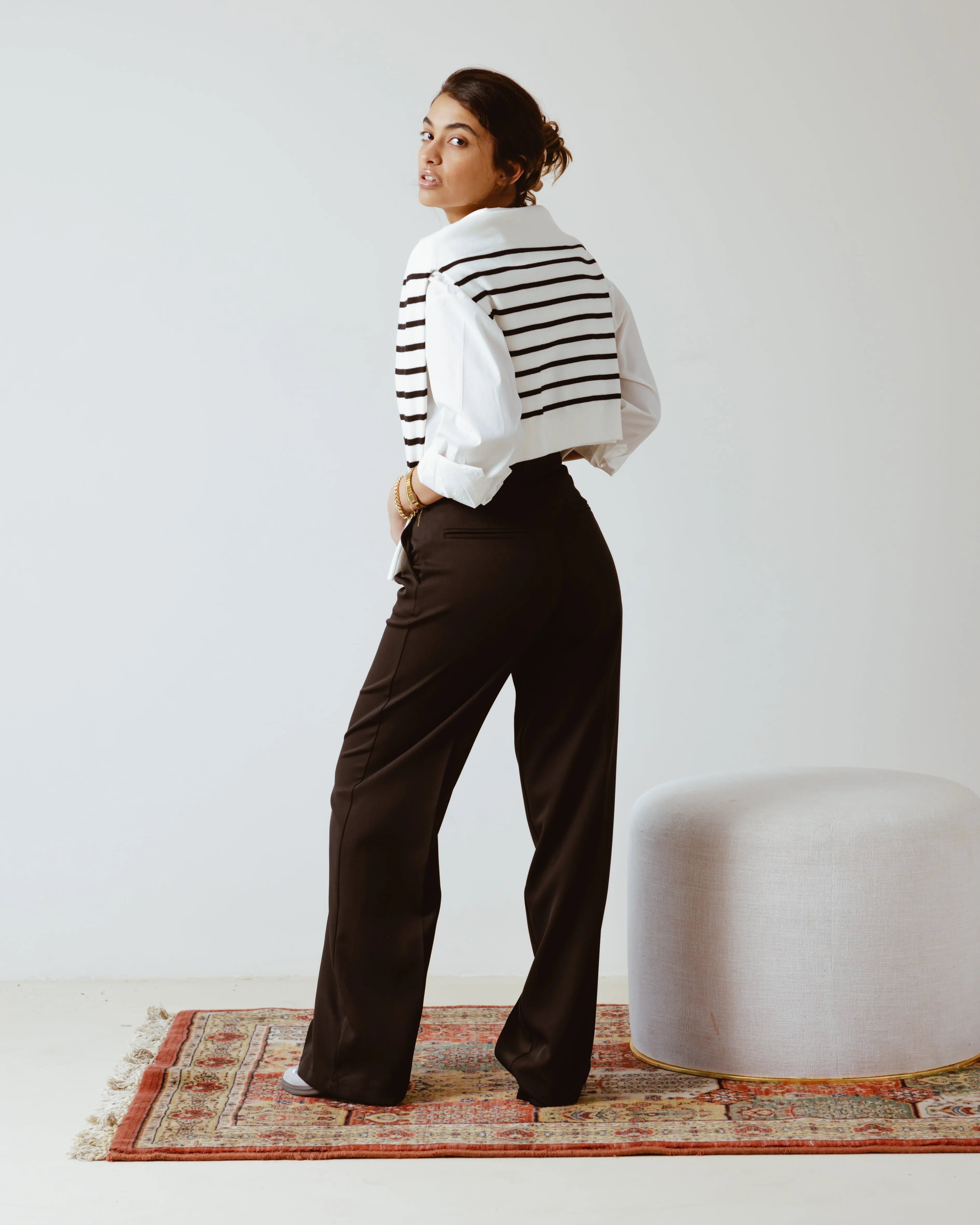 PLEATED WIDE LEG PANTS BLACK
