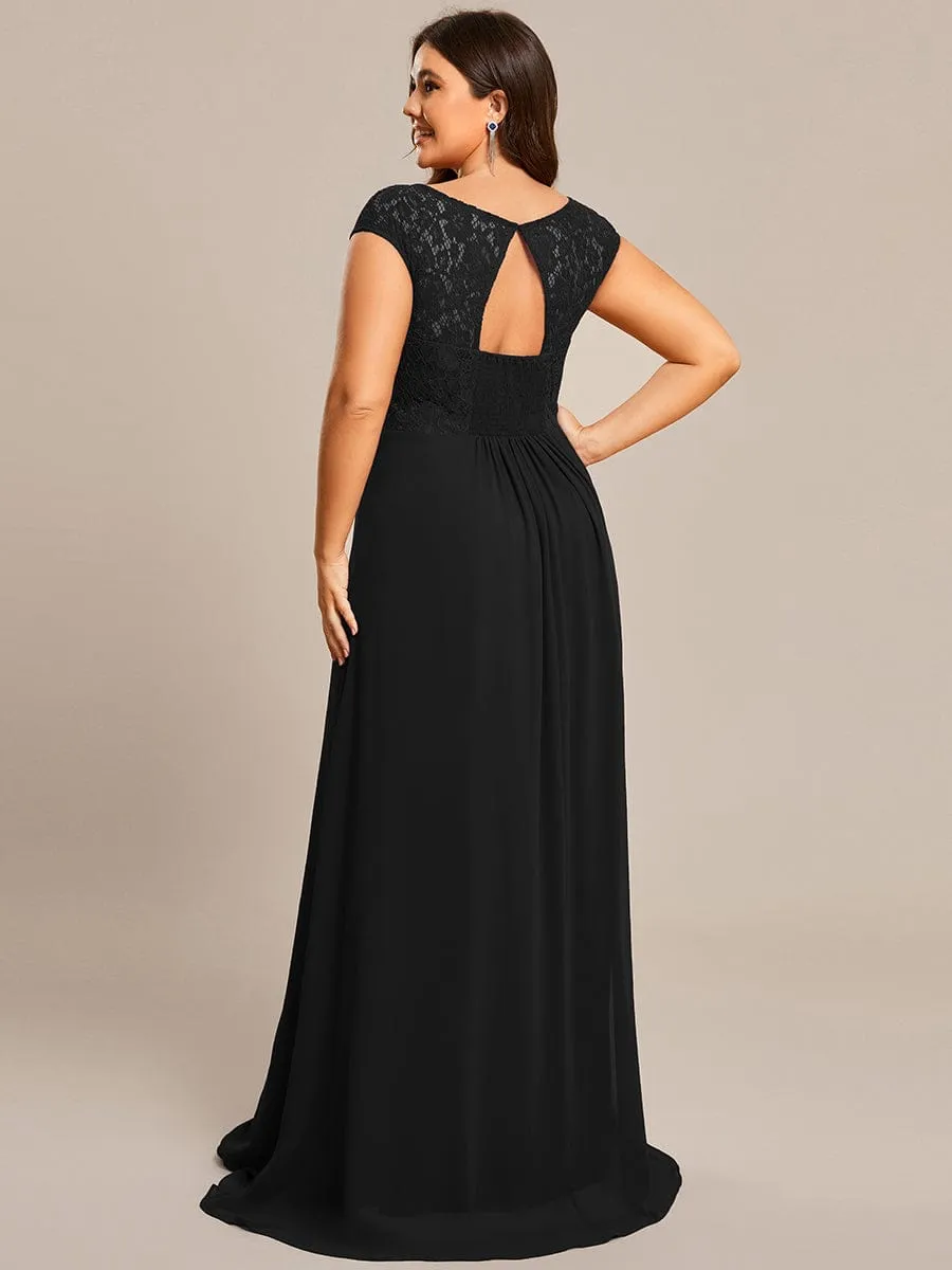 Plus Size Elegant Lace Chiffon Maxi Bridesmaid Dress