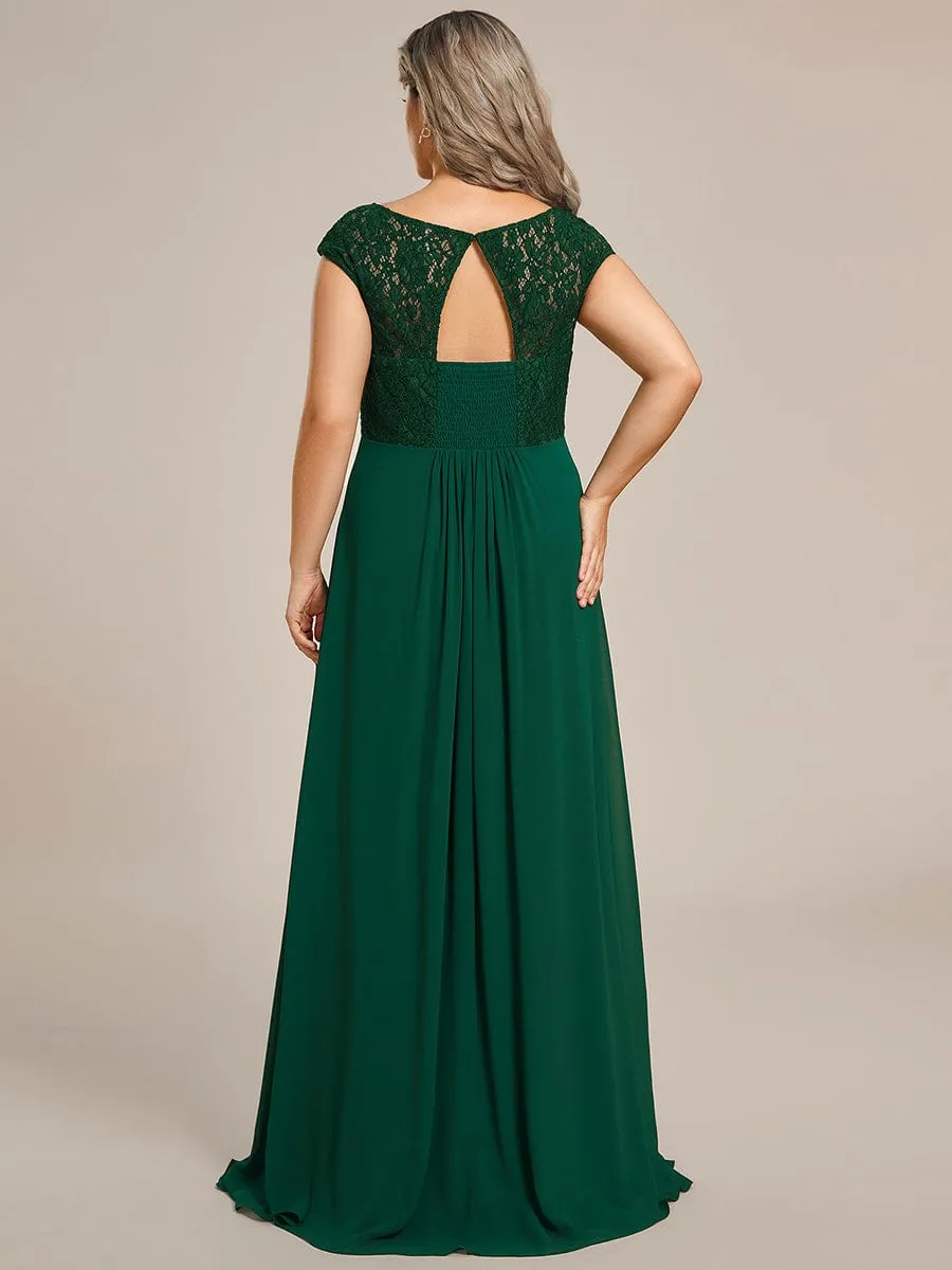 Plus Size Elegant Lace Chiffon Maxi Bridesmaid Dress
