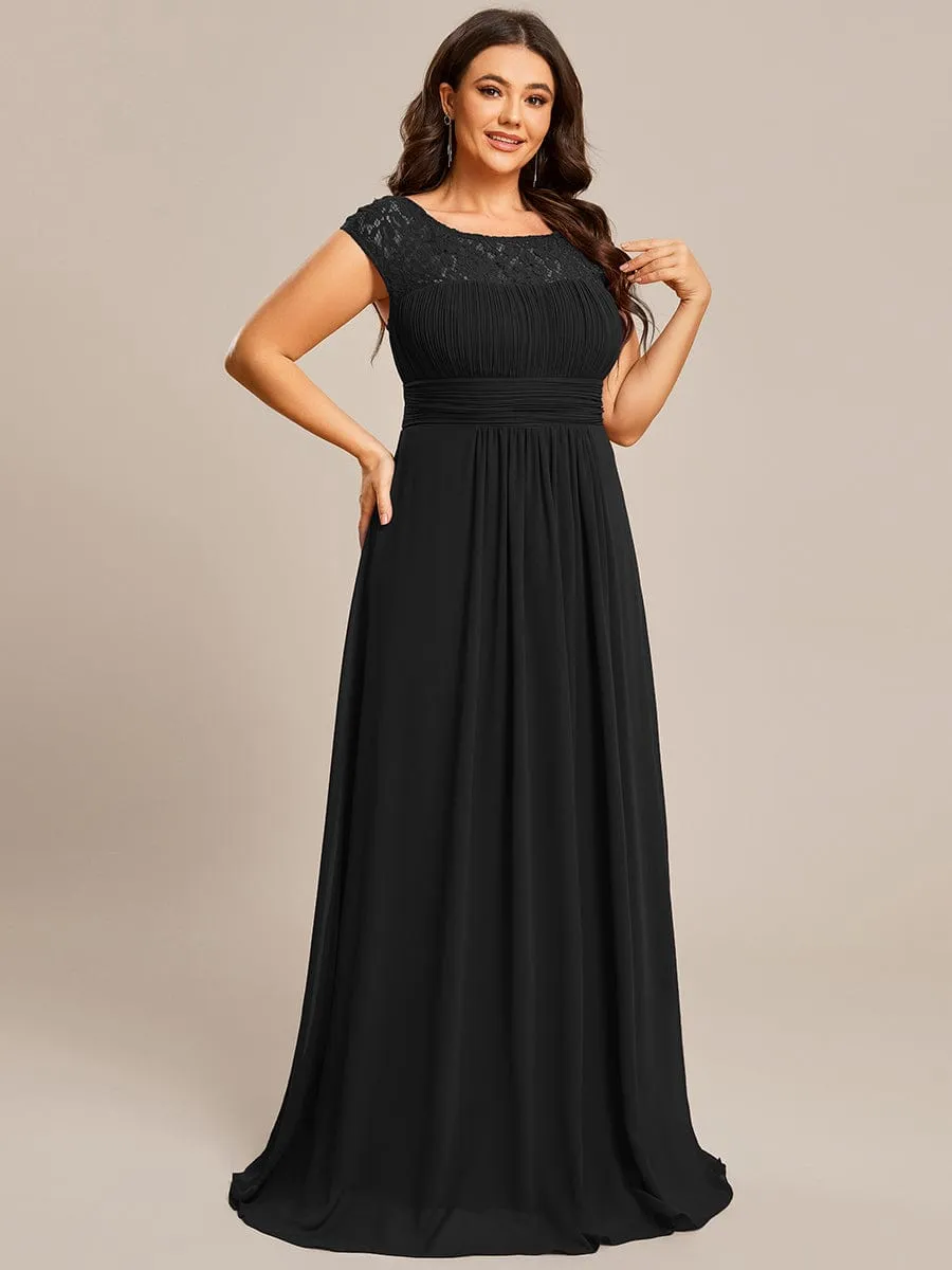 Plus Size Elegant Lace Chiffon Maxi Bridesmaid Dress