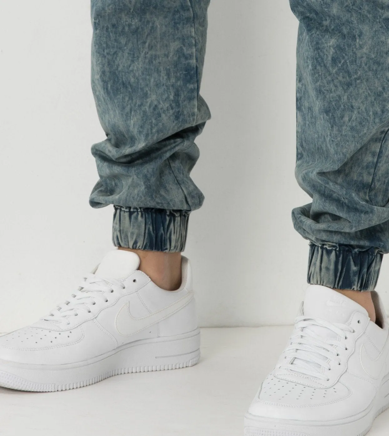 Sureshot Lightweight Jogger Blue Acid - Sale